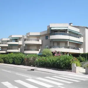De 27 M² + 70 M² De Jardin à 100 M Des Plages Appartement