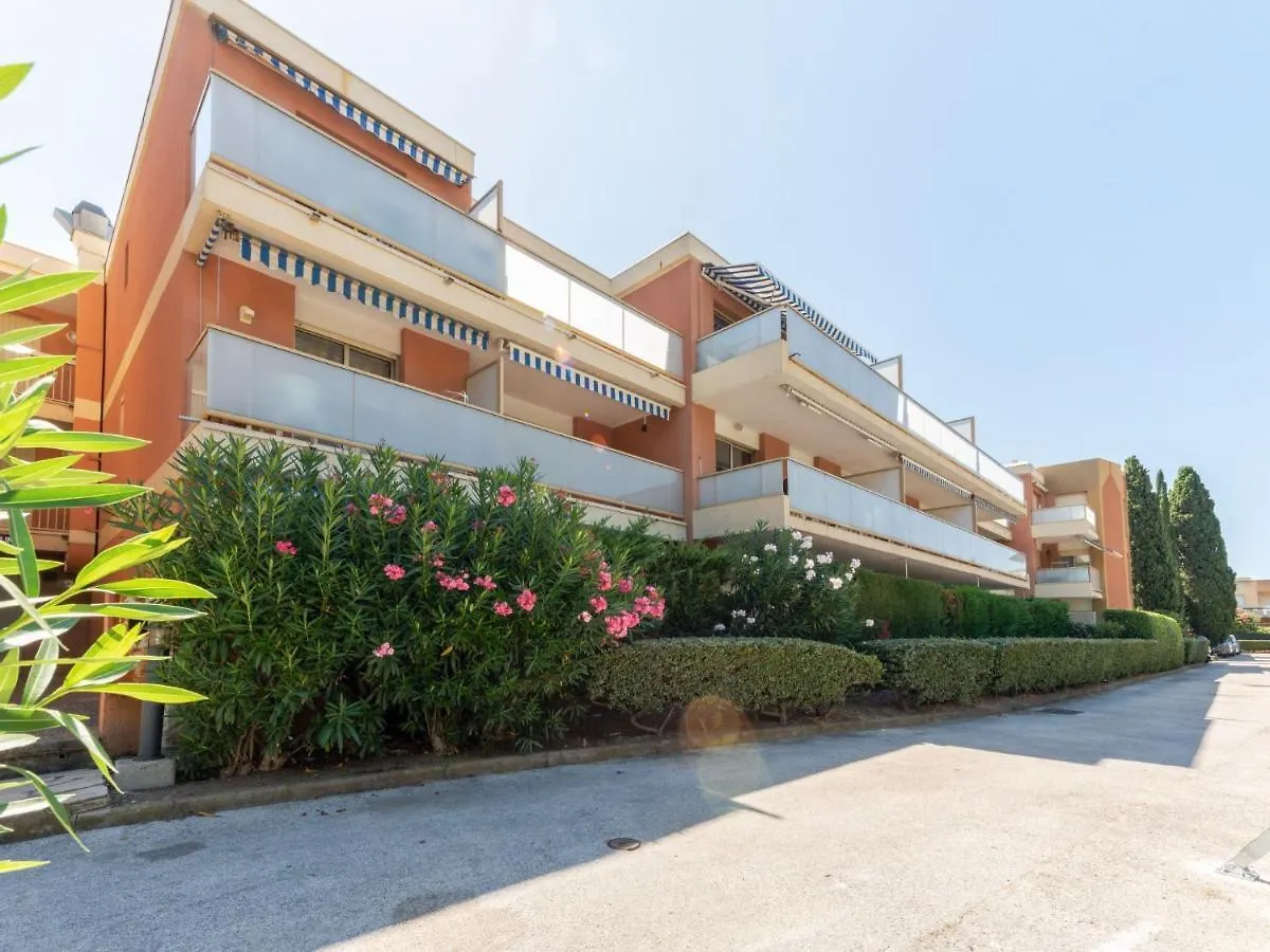 Apartment La Croix du Sud-3 Cavalaire-sur-Mer 0*,